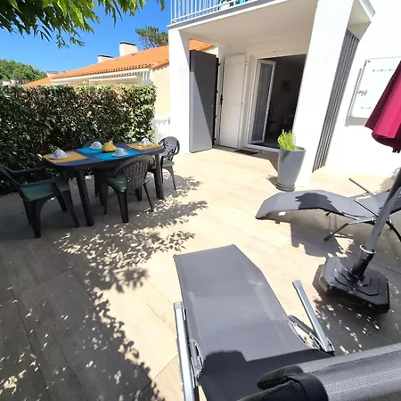 Appartement Agreable Refait A Neuf Dans De - Fr-1-92-946