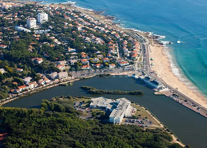 Agreable Refait A Neuf Dans De - Fr-1-92-946 Apartmán Les Sables-dʼOlonne